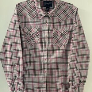 Wrangler Men's Gray and Pink Plaid Button Down Shirt